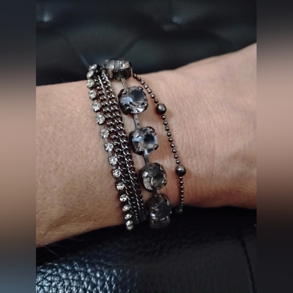Dark Silver Tone Beaded Rhinestones 5 Layers Chain Bracelet
